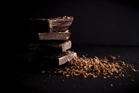Fare in casa il Cioccolato Fondente Senza Zucchero